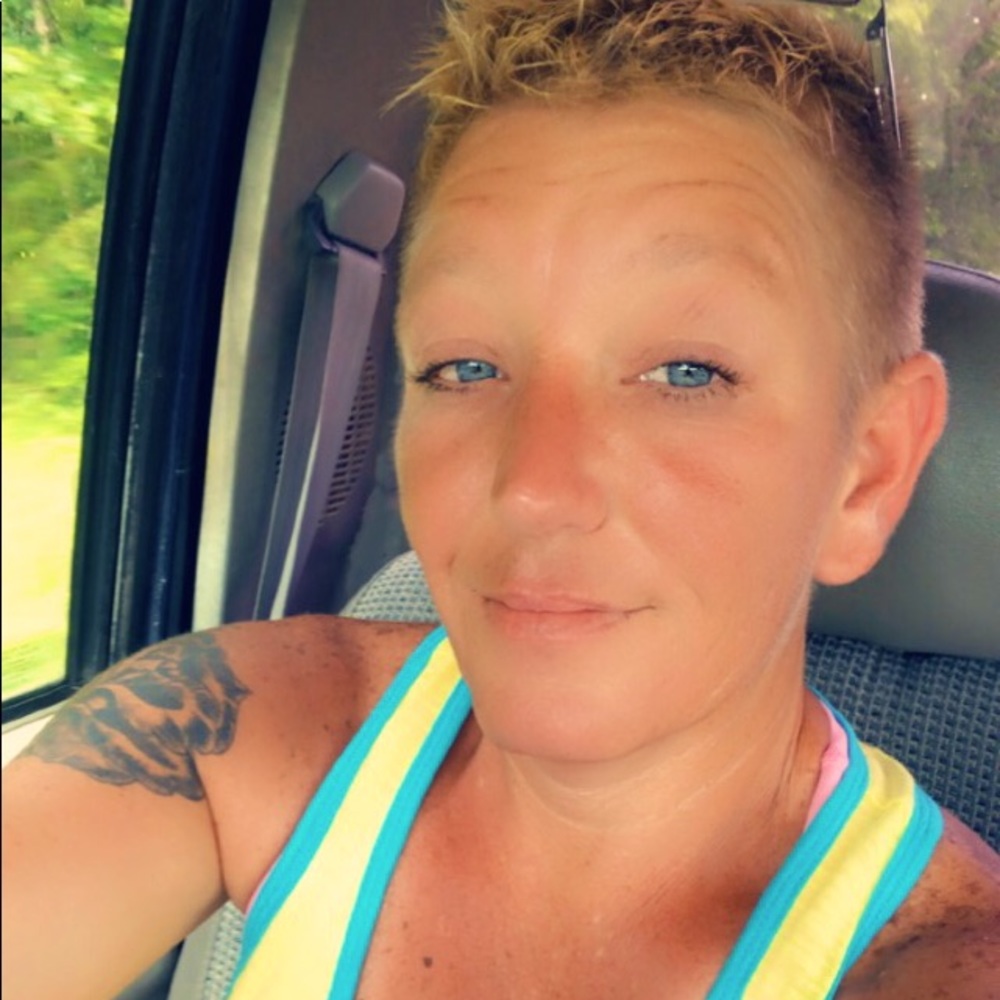 Meet your Posher, Rebecca